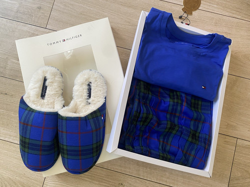 Boxed tommy hilfiger slippers - boxed,