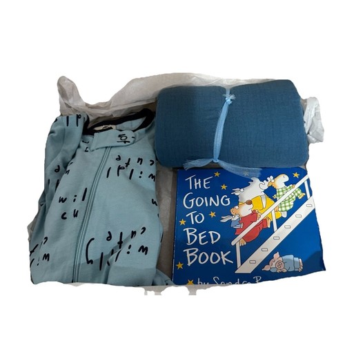 Baby shower boy gift box - gift,